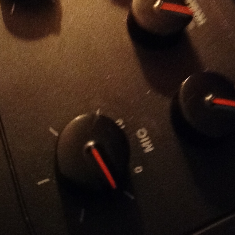 Party box jbl speaker - Picture 2 of 2